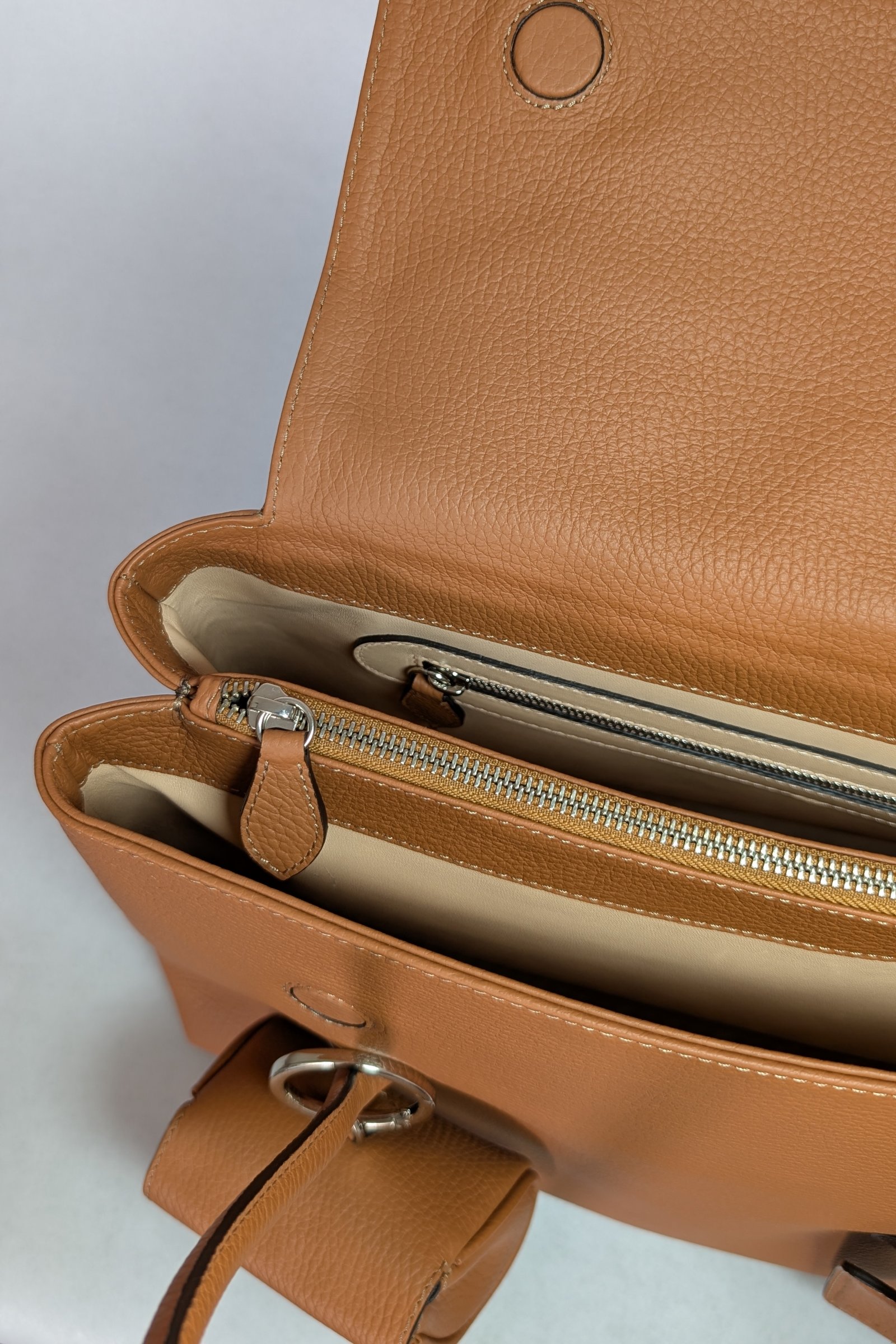 The Art of Quiet Luxury: The Ultimate Guide to Exceptional Leather Goods