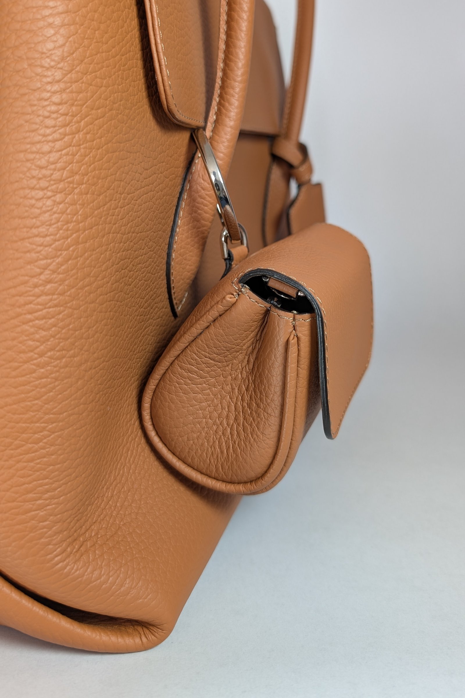 sovereign cartling j lifestyle sac à main cuir pleine fleur louvre paris