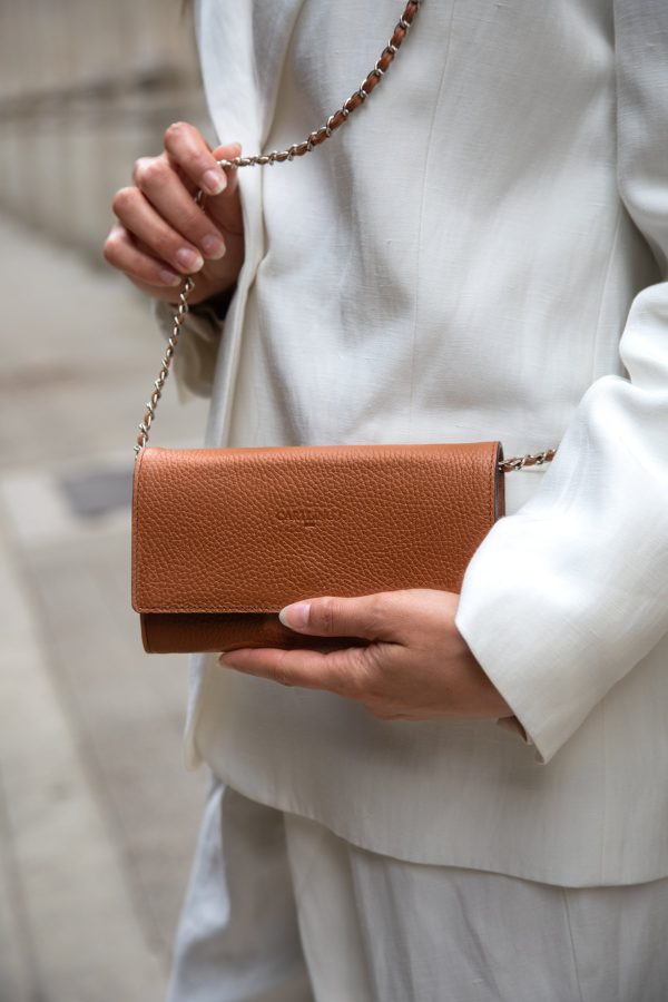 Crest - Full-Grain Leather Clutch