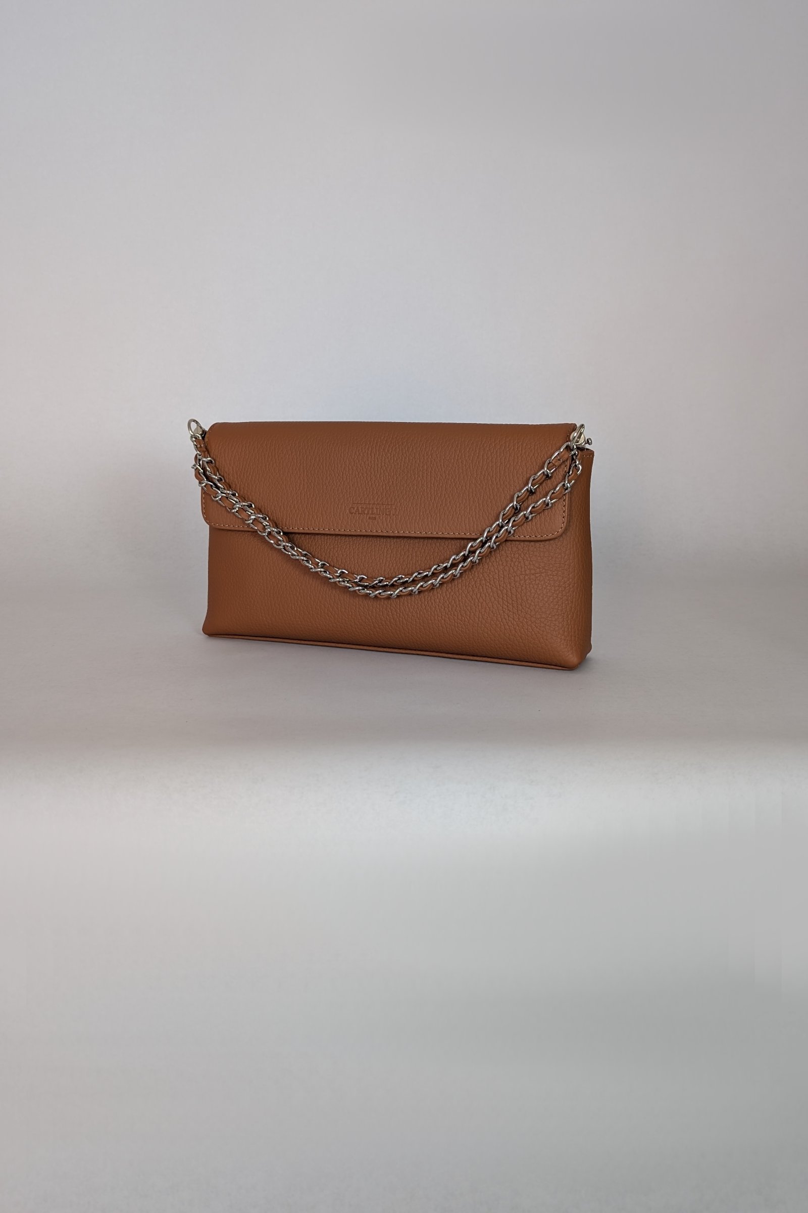 Vanguard - Full-Grain Leather Essentials Bag - Image 9