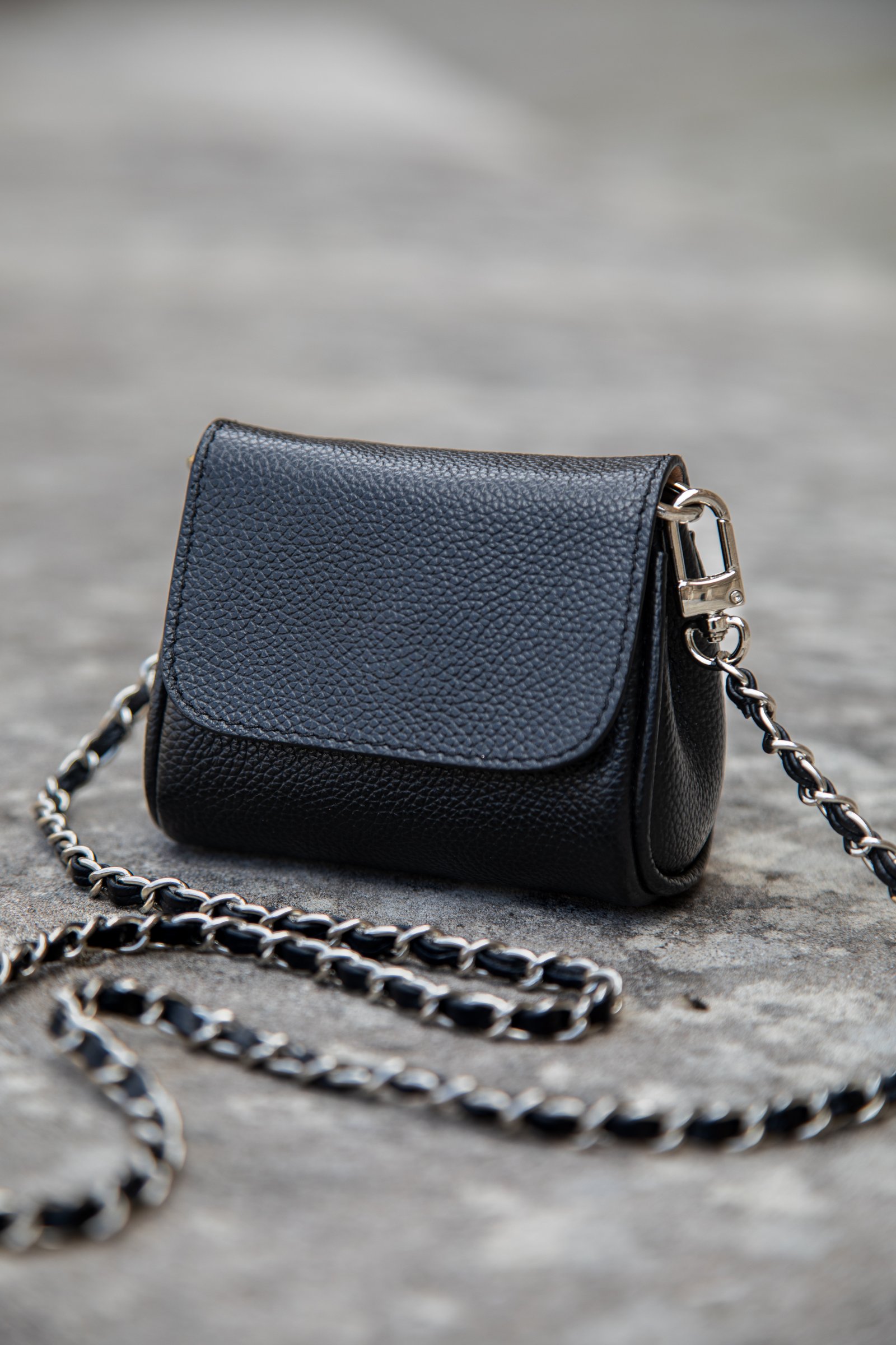 icon lifestyle black leather microbag fashion